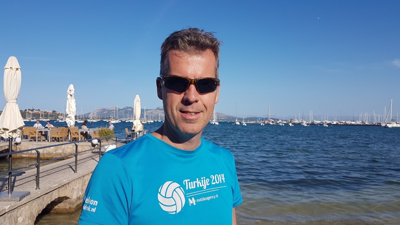 Beachvolley trainer Erik van de Braak